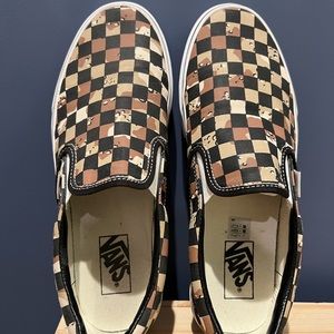 Vans classic slip-on checkered camo